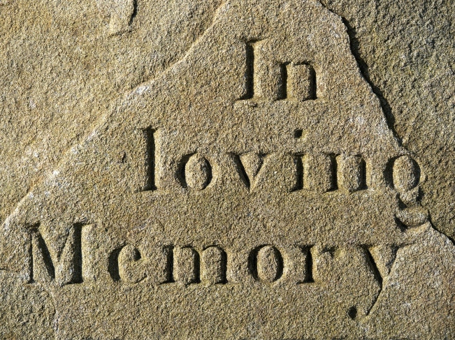 What To Write On A Memorial Plaque